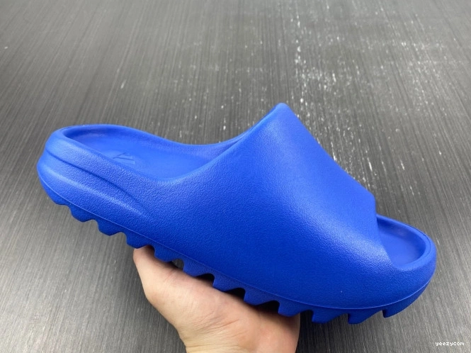 ID4133 Azure Slide Adidas Yeezy 1020